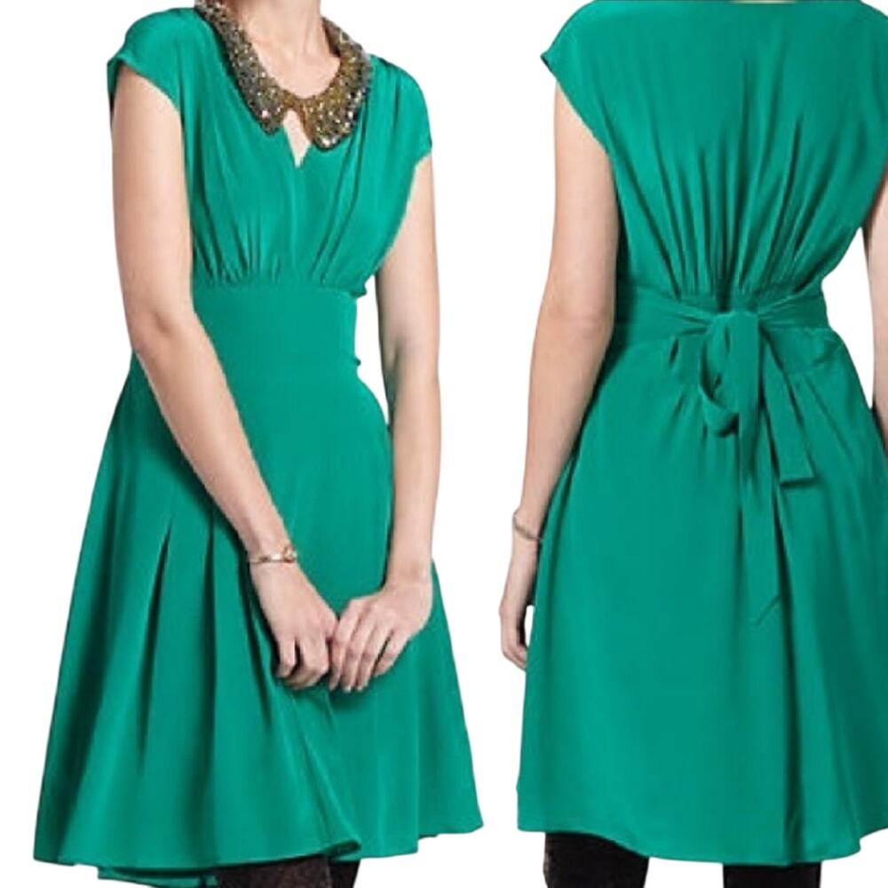 Anthropologie Silk Fit & Flare Dress Tie Back V Neck Green Womens Small